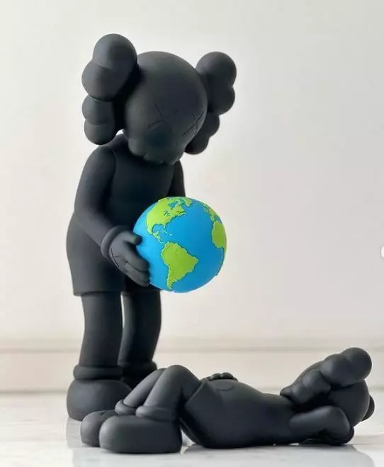 Kaws The Promise x Holiday Japan Fan Art Toy 3D print model_0