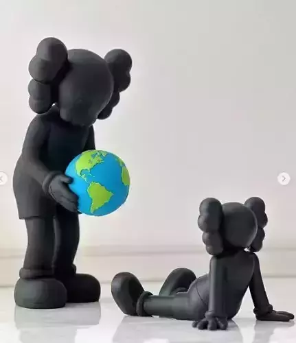 Kaws The Promise x Holiday Taipei Fan Art Toy 