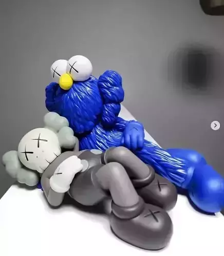 Kaws Time Off x Holiday Japan Fan Art Toy