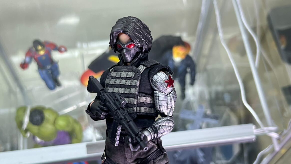 WINTER SOLDIER HEAD AND ARM 3D print model_2