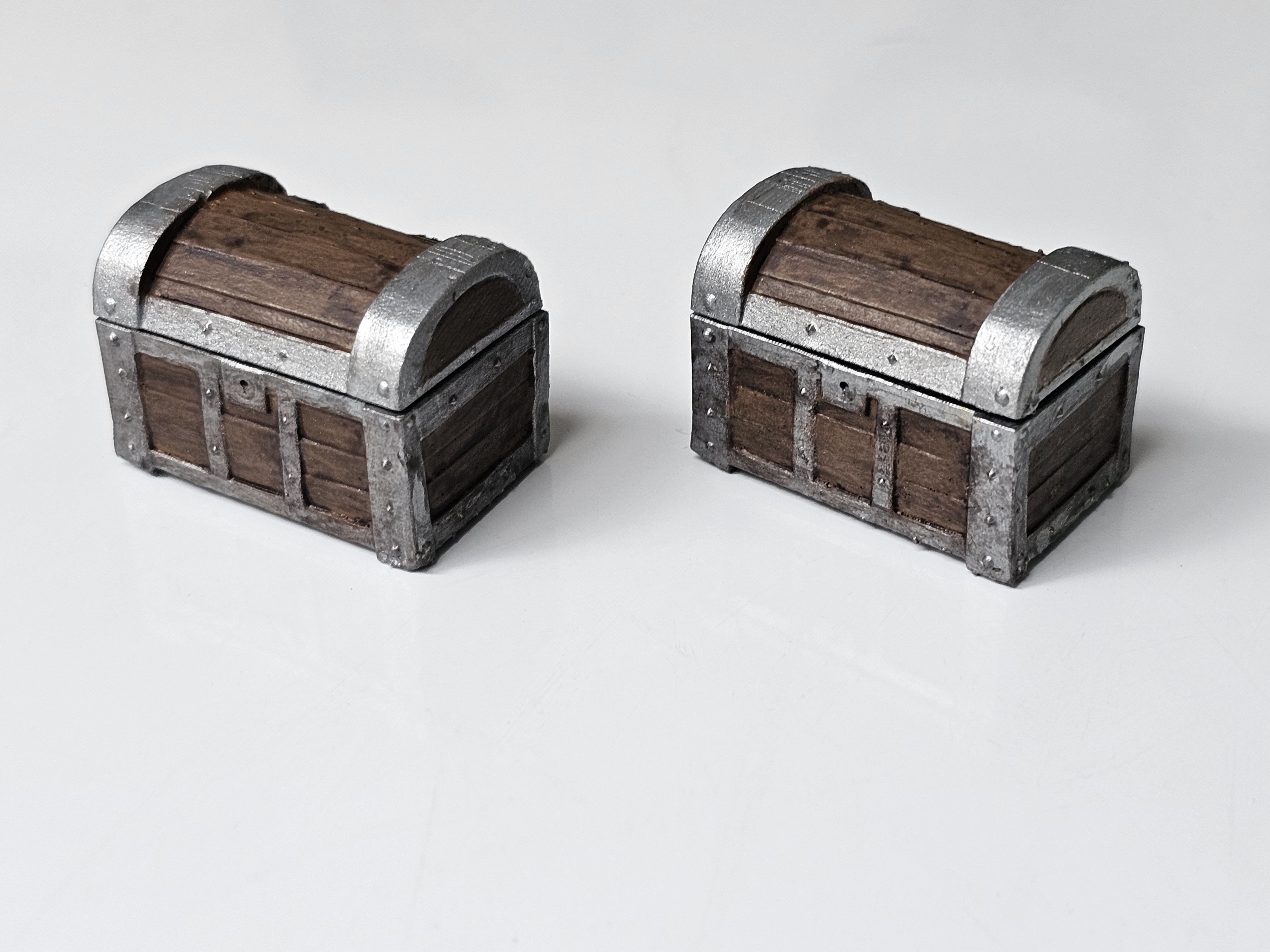 Mimic Treasure chests 3D print model_1