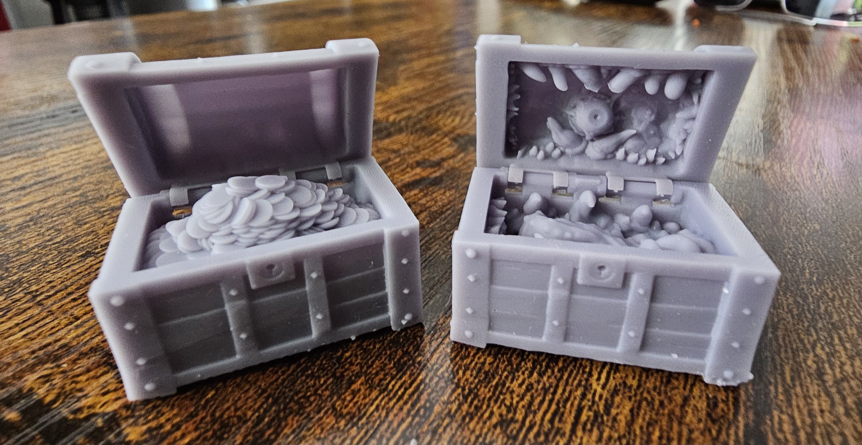 Mimic Treasure chests 3D print model_7