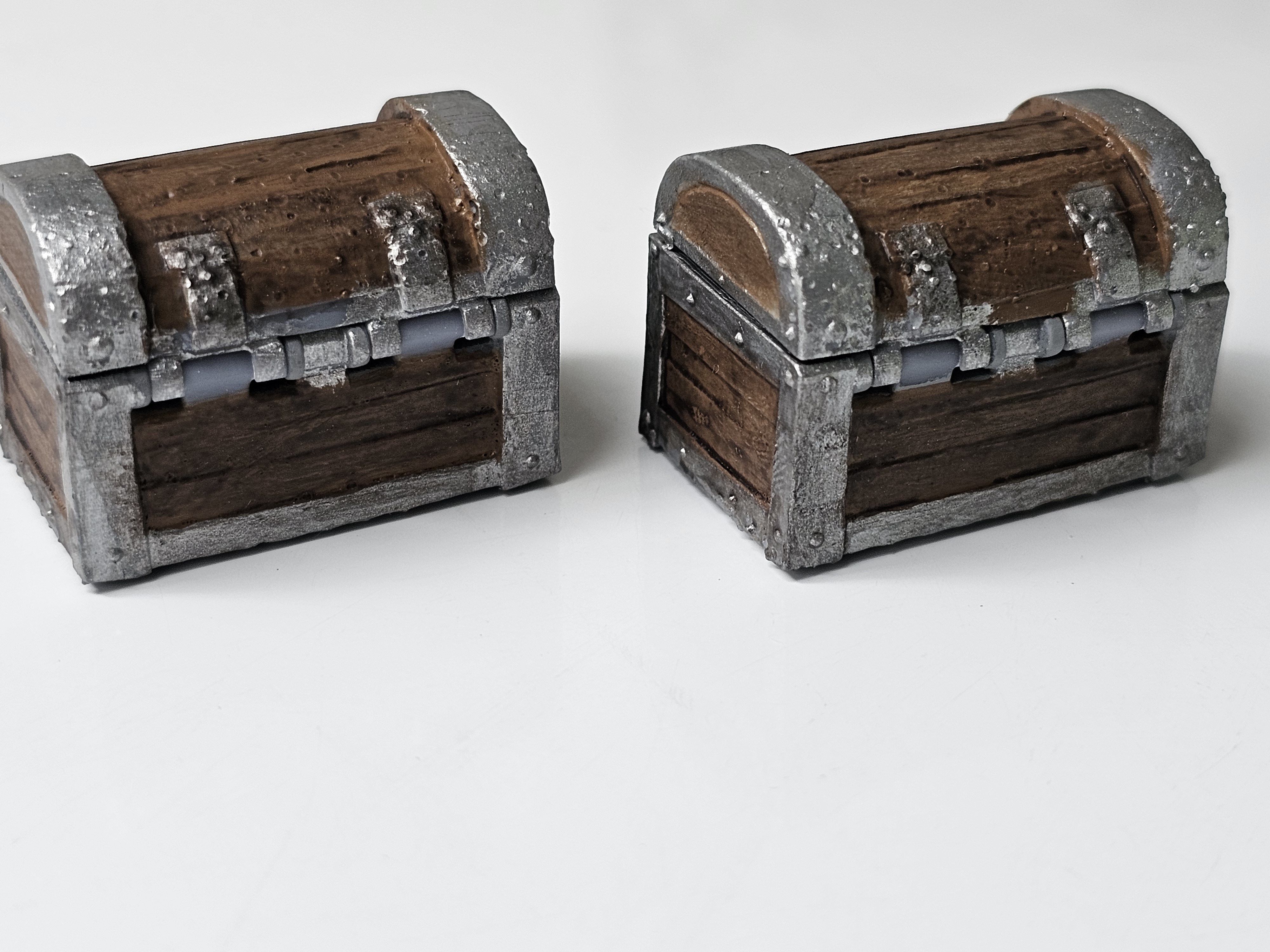 Mimic Treasure chests 3D print model_8