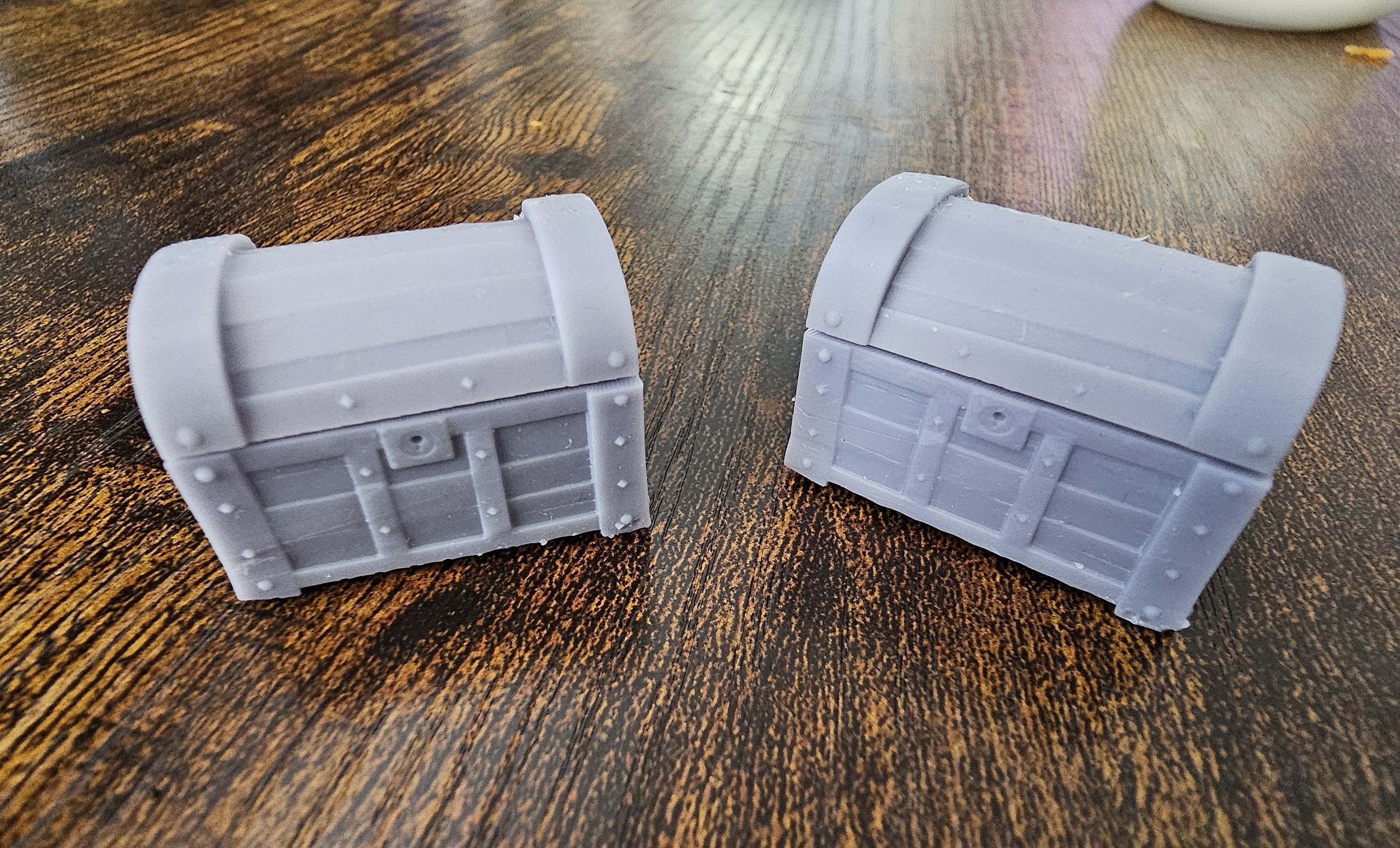 Mimic Treasure chests 3D print model_5