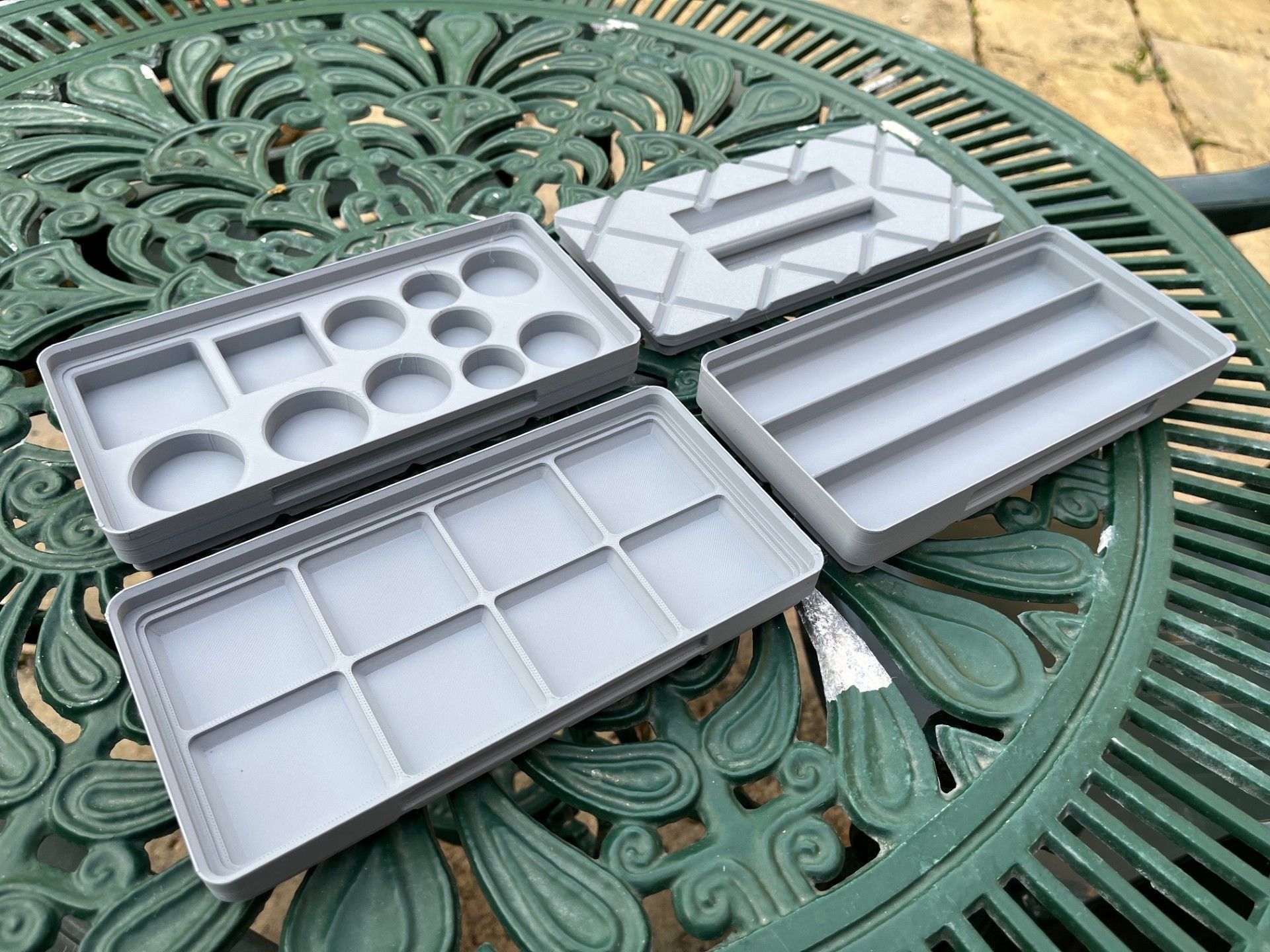 Paint Brush Holder and Mixing Tray 3D print model_2