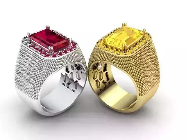 ring features a cluster 