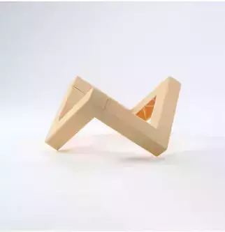 lamp 3d model moon shape