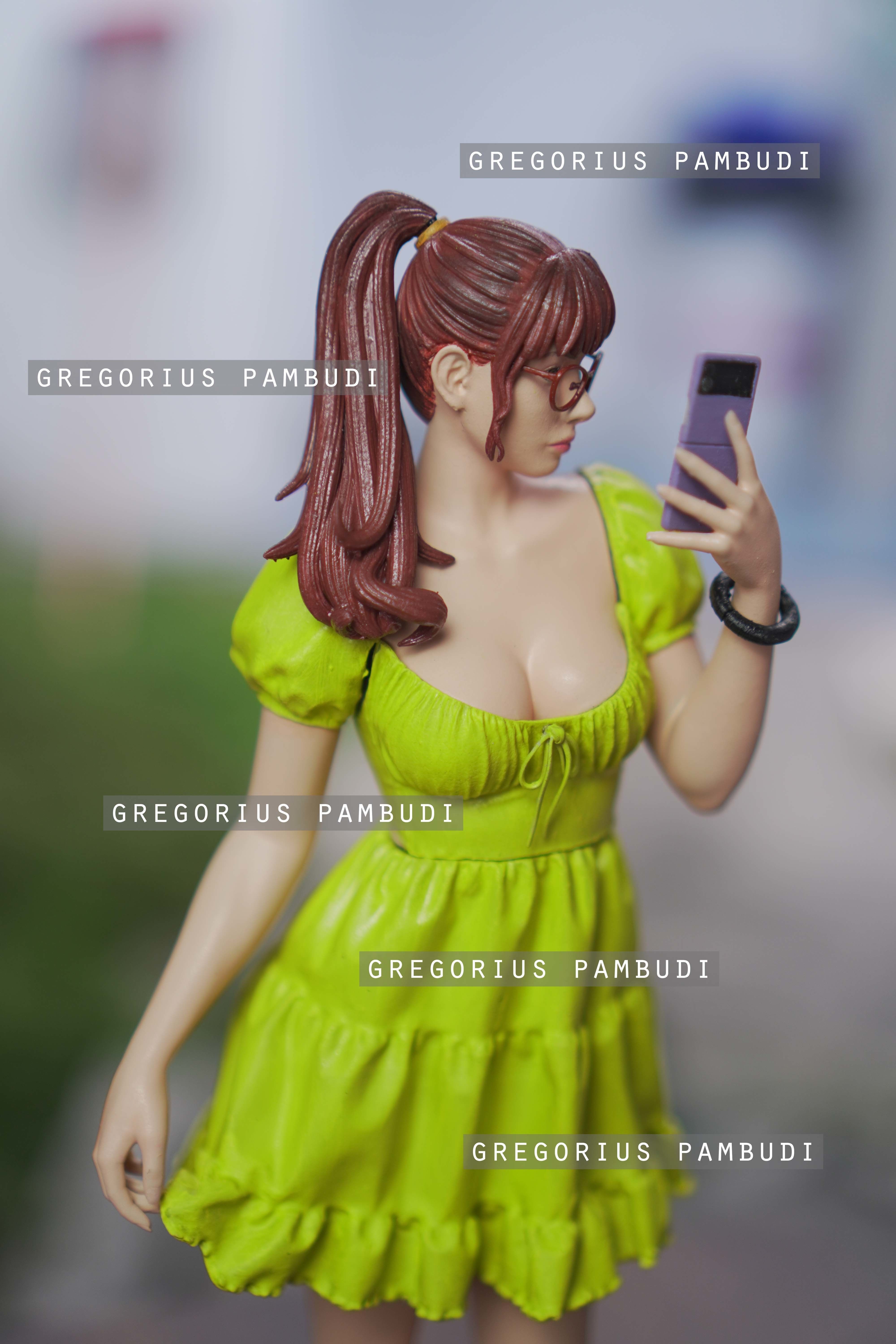 A woman Taking a Mirror Selfie Statue 3d Printable 3D print model_10