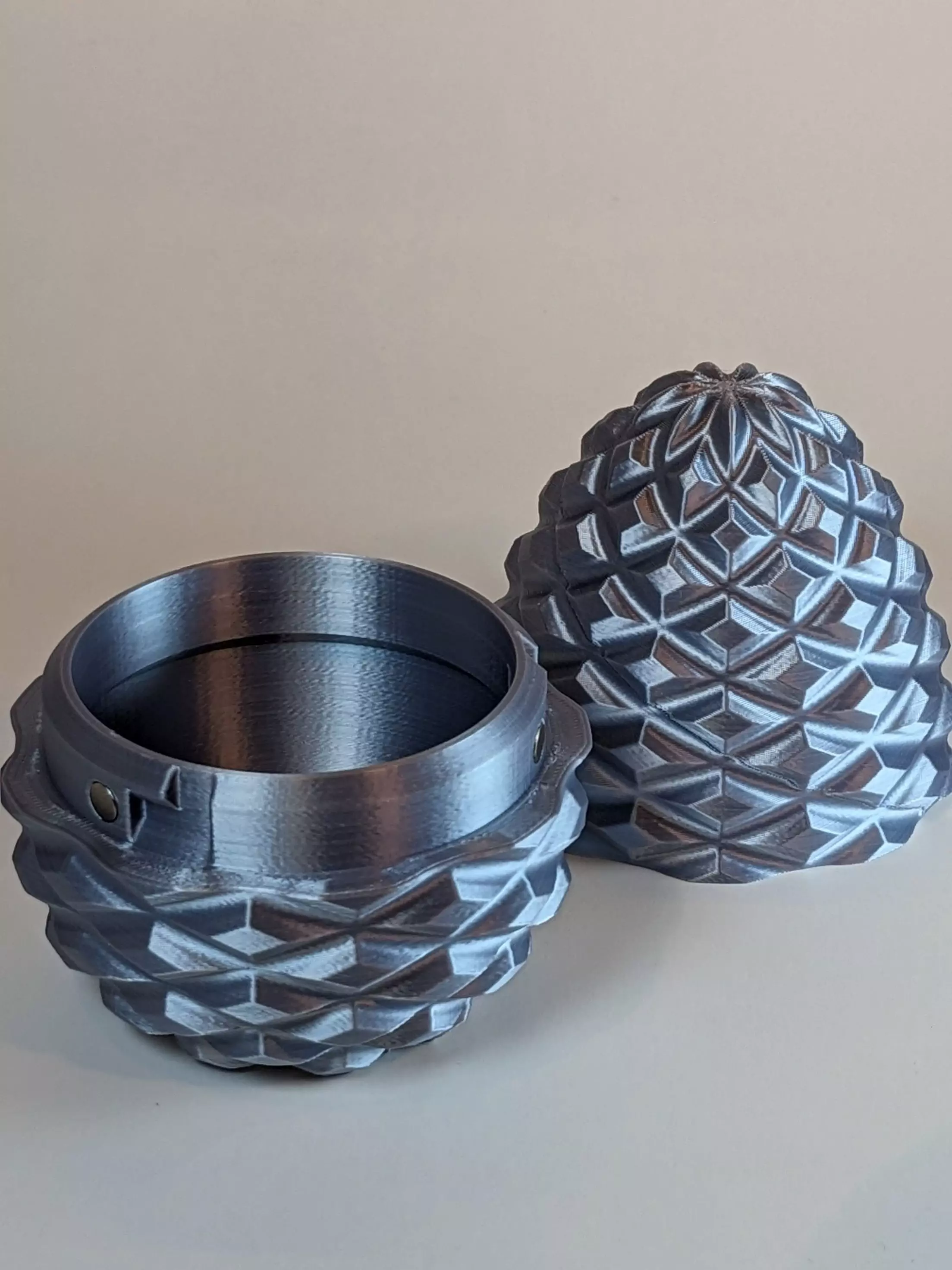 Pinecone Egg 3D print model_0