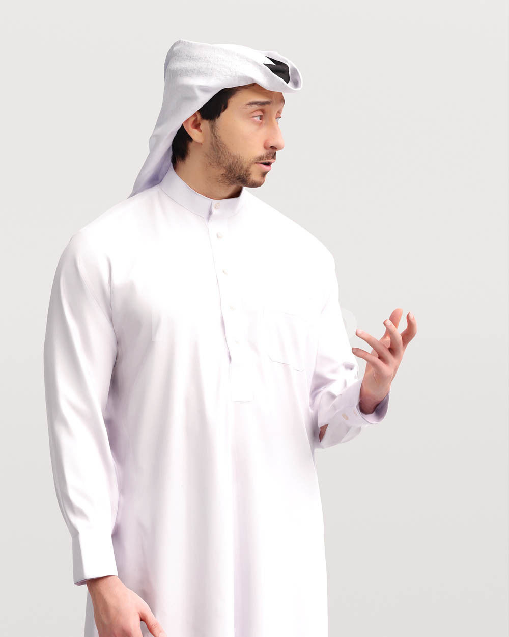 Humano Arab man in thobe standing and talking -2405-062-6736 3D model_7