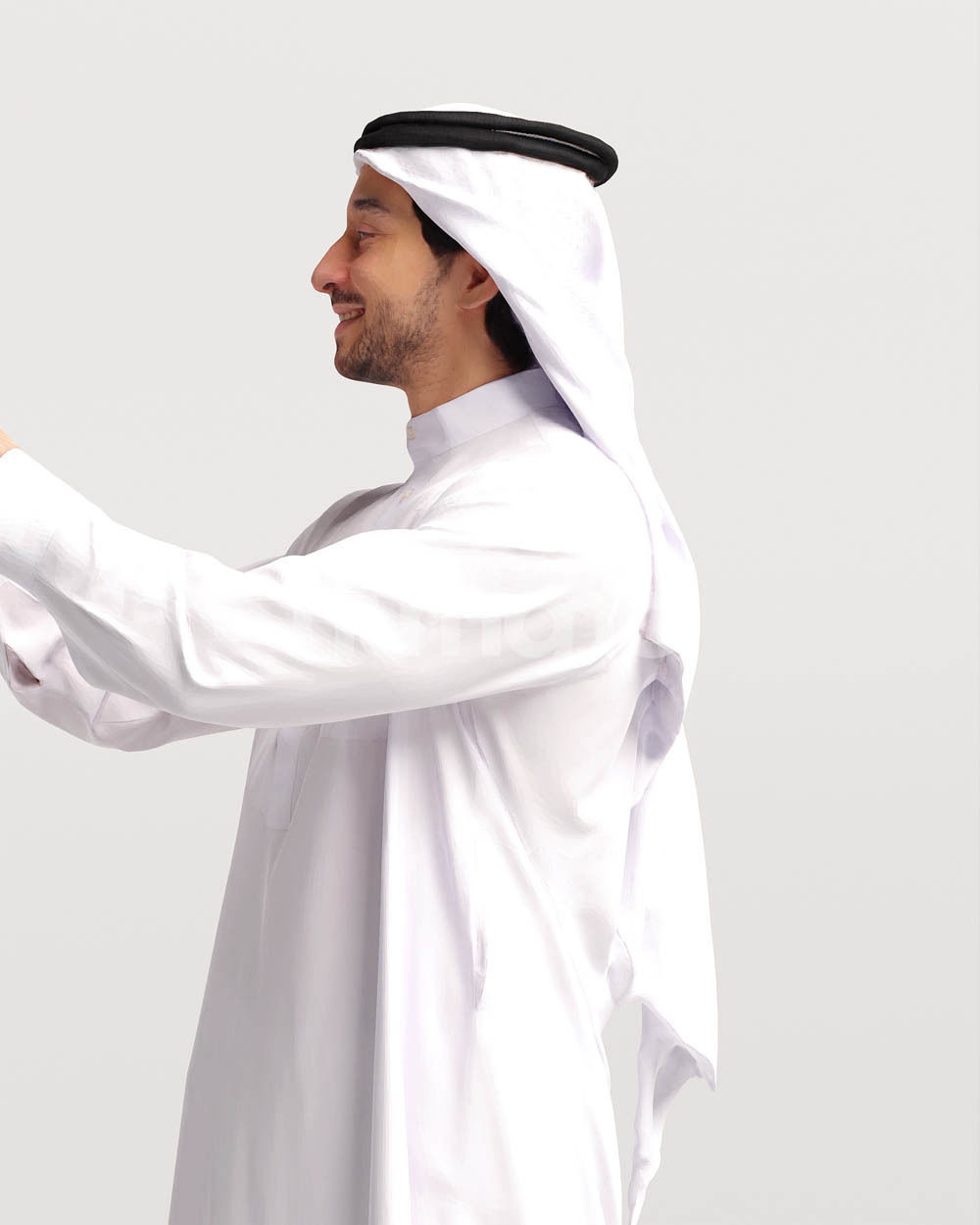 Humano Arab man in thobe standing taking photo - 2405-062-6722 3D model_8