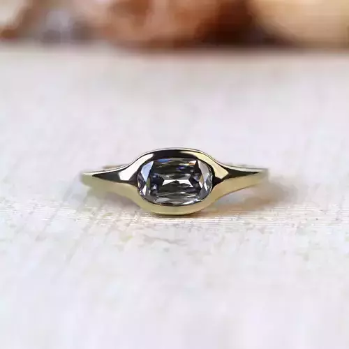 Modern Cushion Cut Diamond Engagement Ring - 3D Printable Model