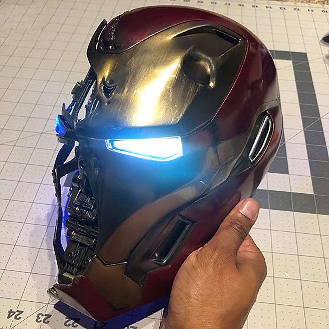 Iron Man Mark L MK 50 Damaged Smashed Helmet Endgame 3D print model_7