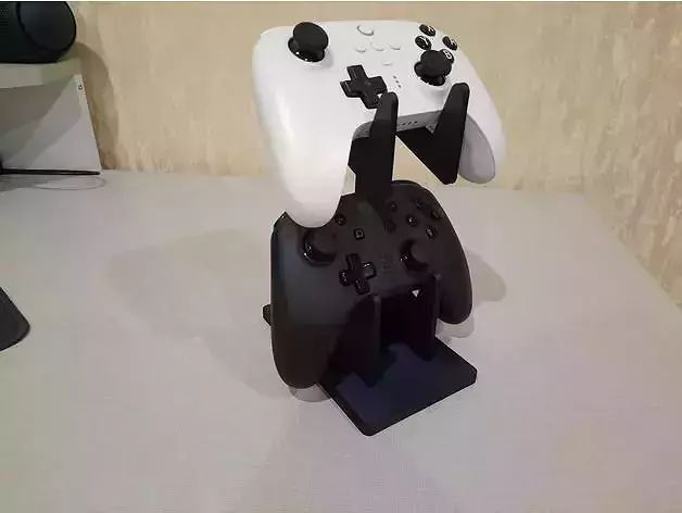 Universal Gamepad Stand