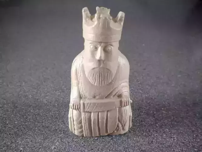 Lewis King chess pieces