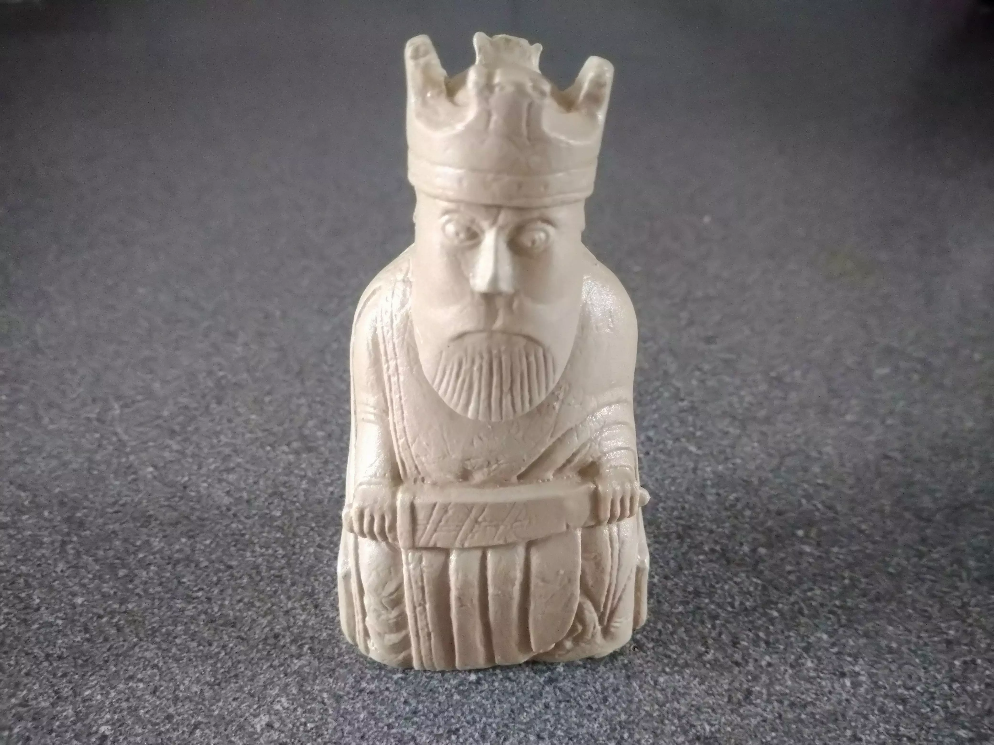 Lewis King chess pieces 3D print model_0