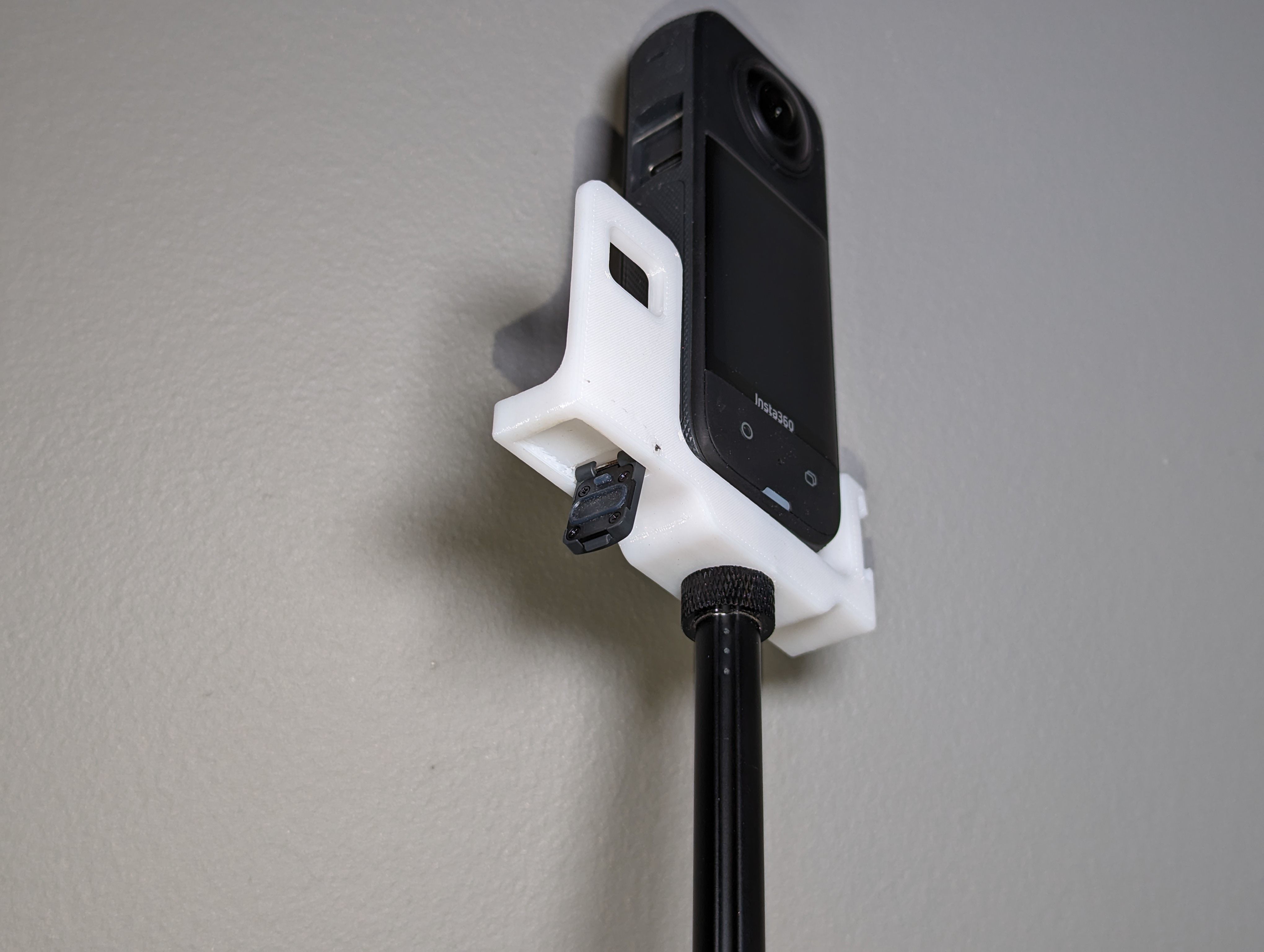 Insta360 x3 Mic Mount Cold Shoe Mount USB Door Compartment 3D print model_4
