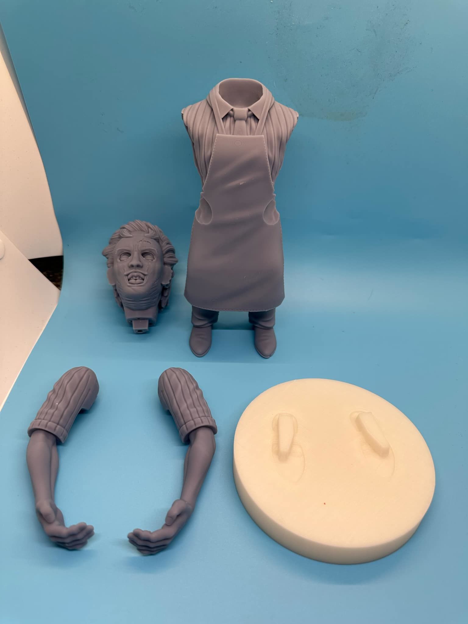 Leatherface Chainsaw Massacre 3D print model_9