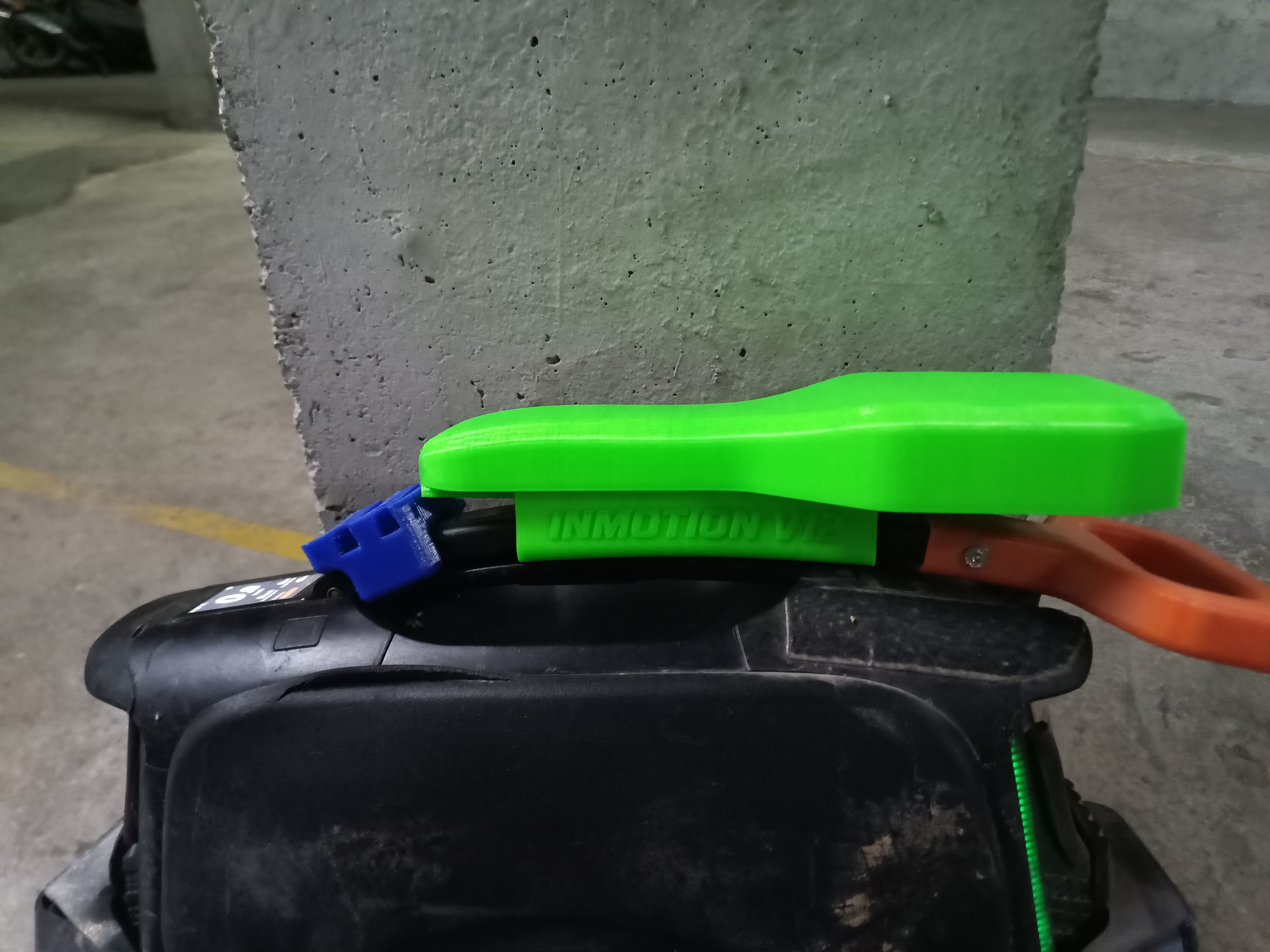 EUC seat for Inmotion V12 3D print model_4