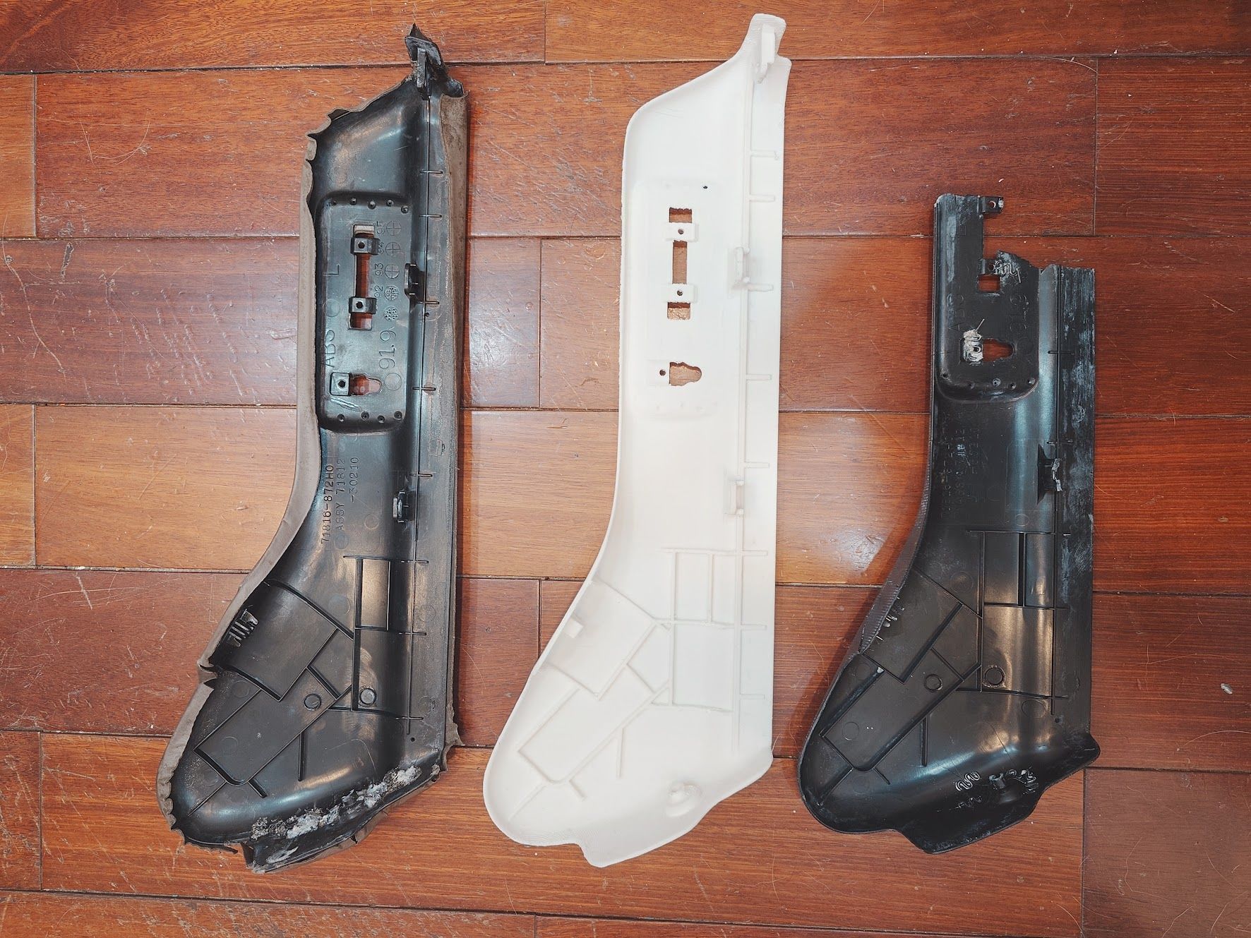 Toyota Crown JZS133 Electric Driver Seat Button Cover 3D print model_2