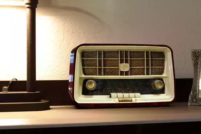 LowPoly Radio 2  maresal3d Low-poly 3D model
