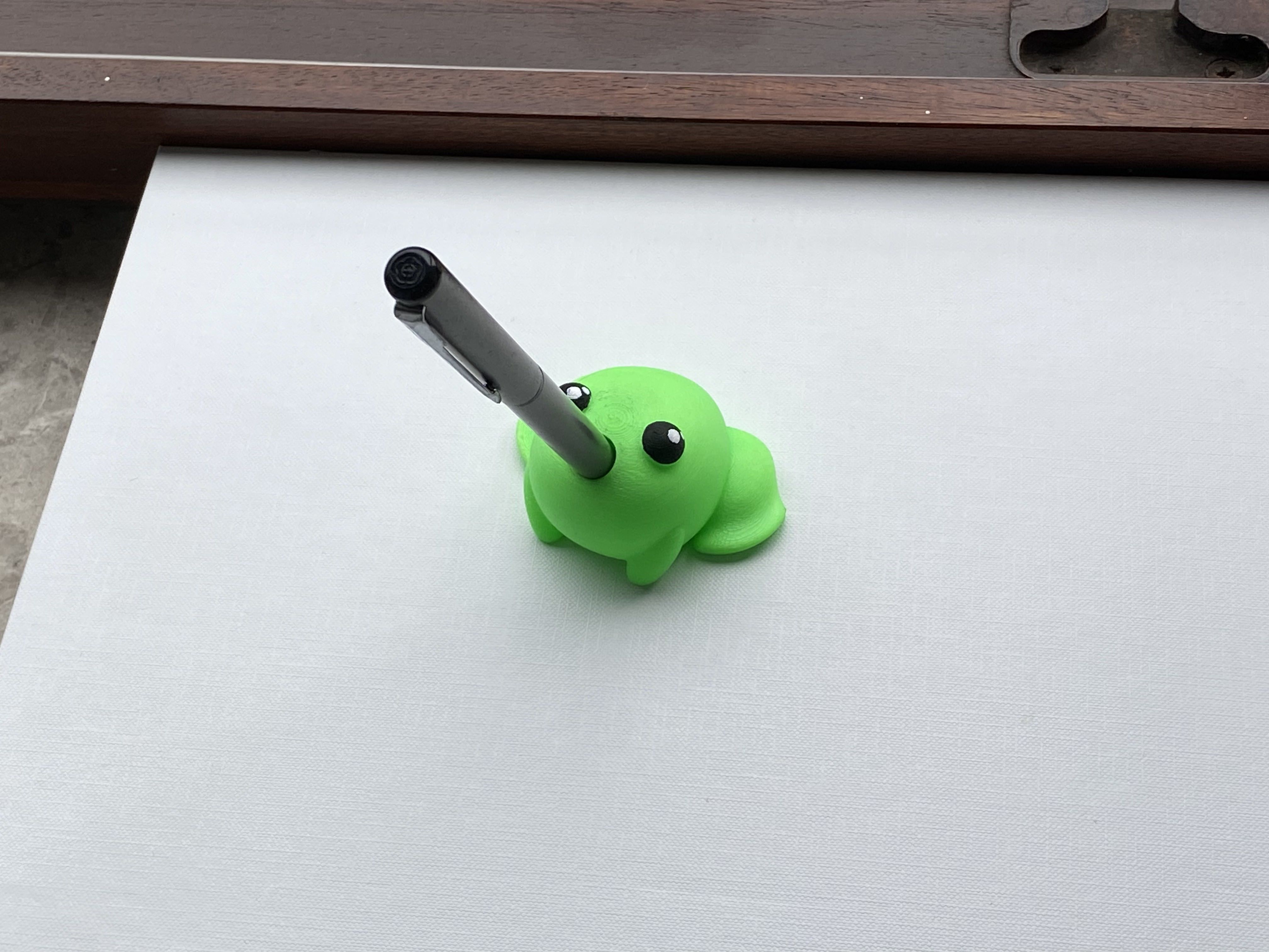 Pen Holder Frog 3D print model_1