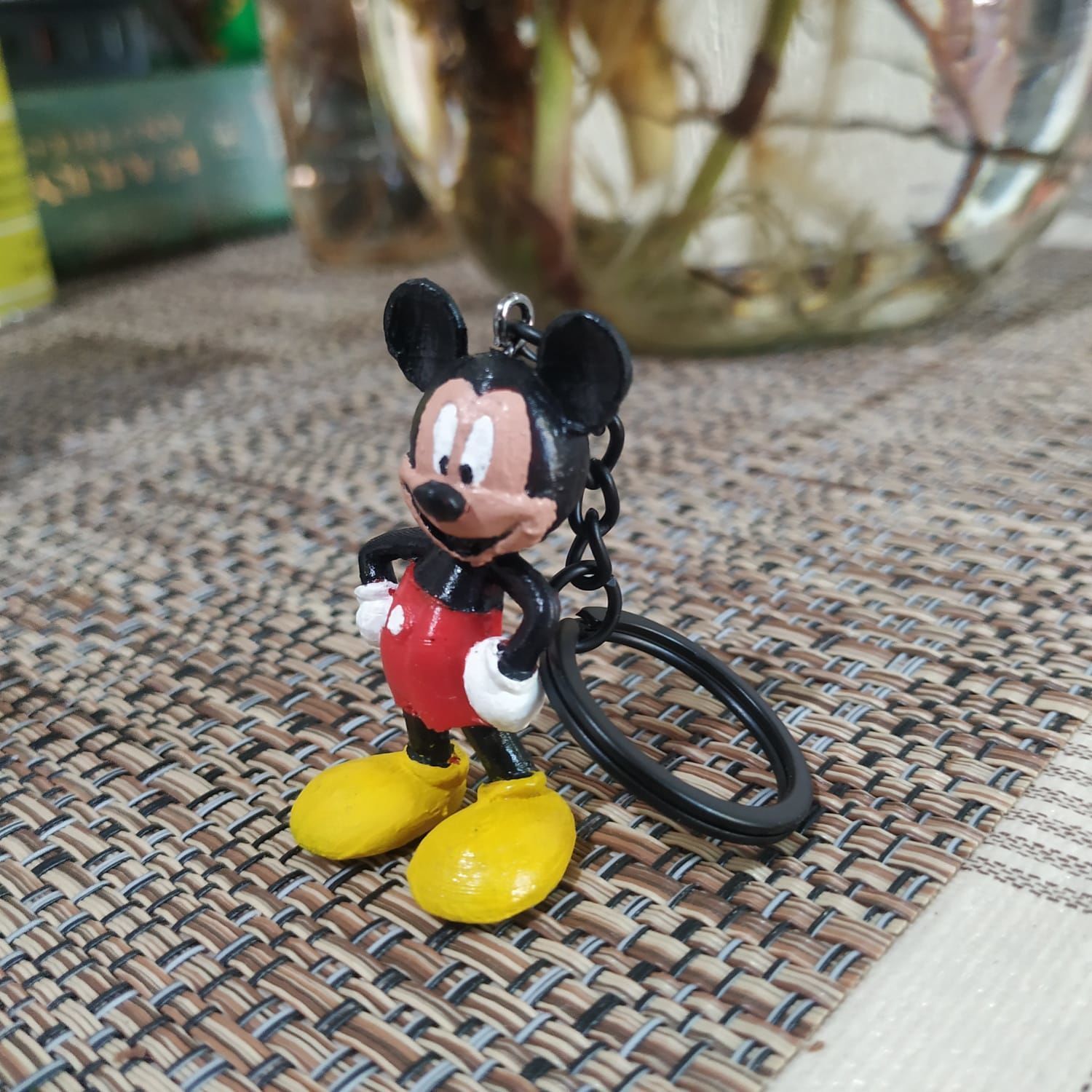 Flat-footed Mickey Mouse 3D print model_7