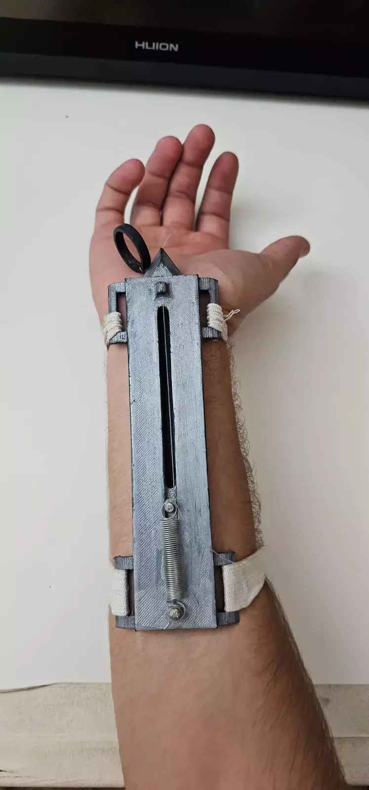 Assasins creed hidden blade 3D print model_0