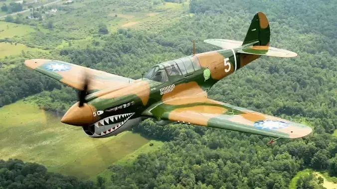 Curtiss P-40 Warhawk