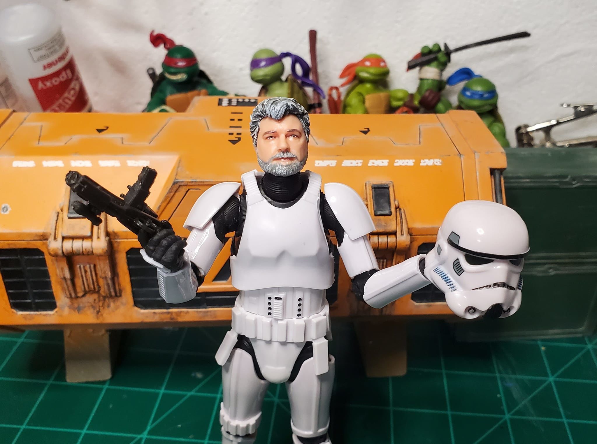 Kyber Crystal Container 1-6 scale Hottoys 3D print model_63