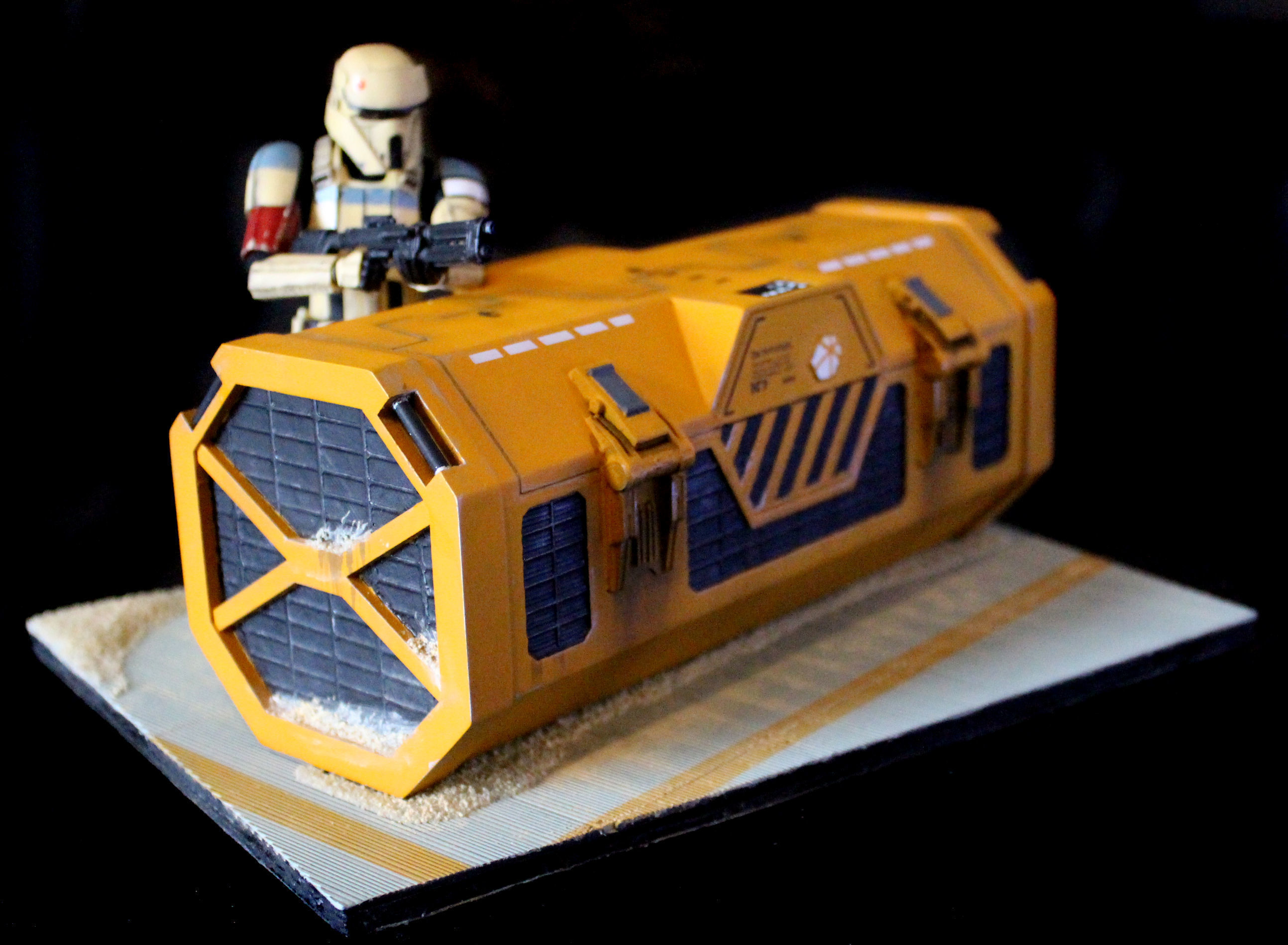 Kyber Crystal Container 1-6 scale Hottoys 3D print model_92