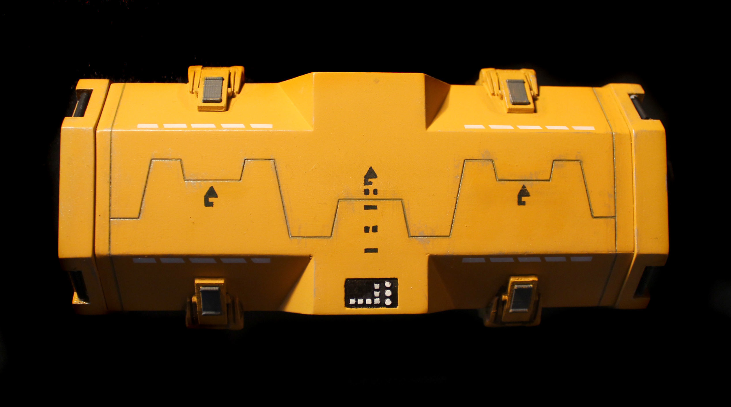 Kyber Crystal Container 1-18 scale Kenner Hasbro 3D print model_82