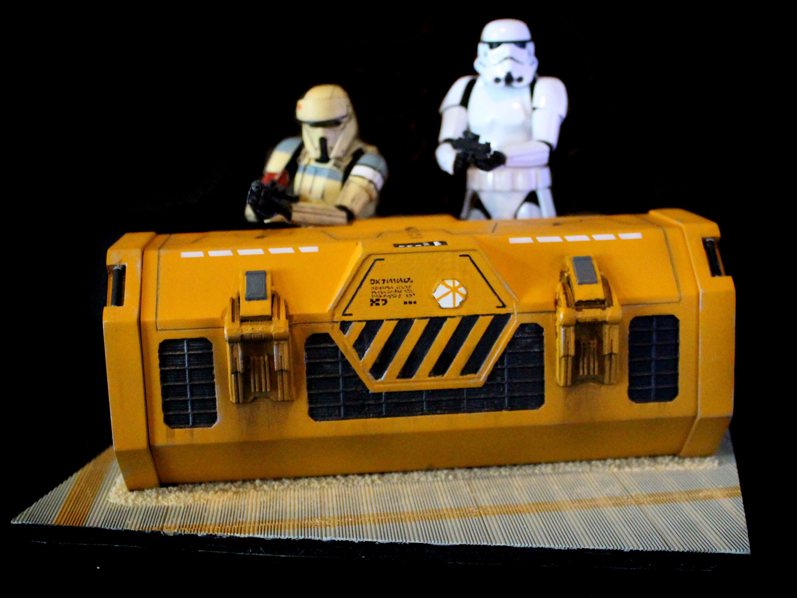 Kyber Crystal Container 1-18 scale Kenner Hasbro 3D print model_85