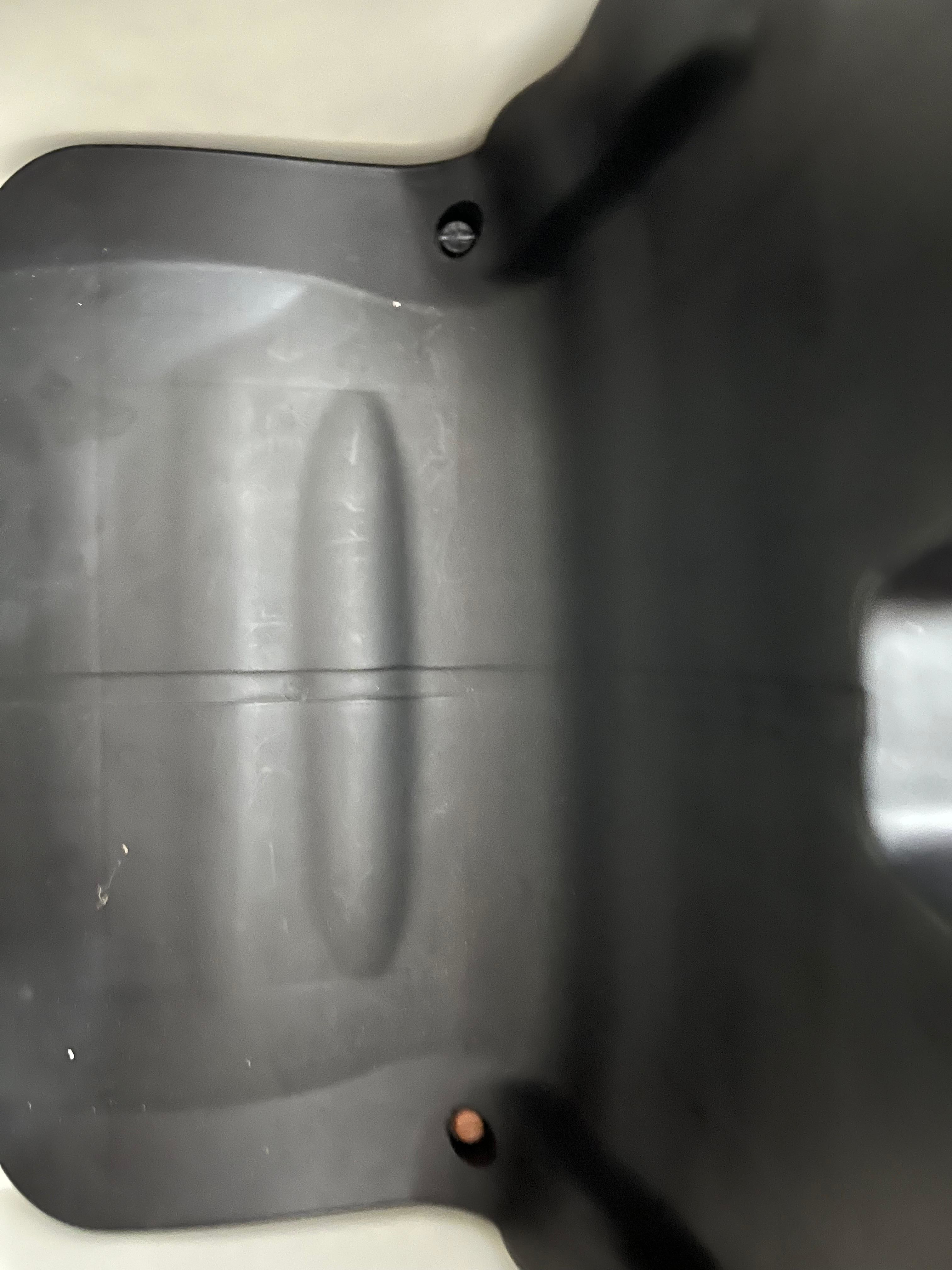 battery car seat screw 3D print model_1