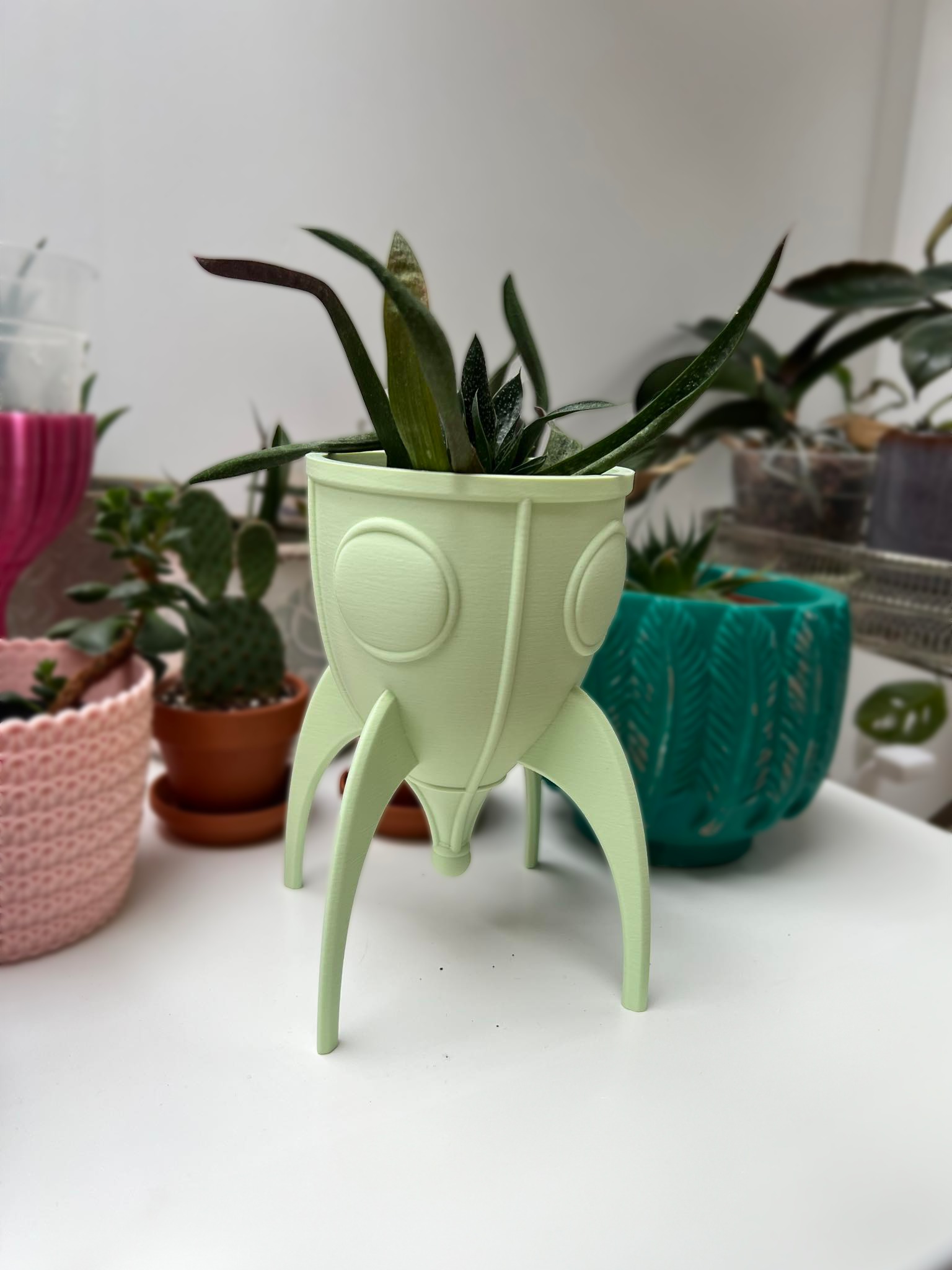 Space Ship flower pot 3D print model_2