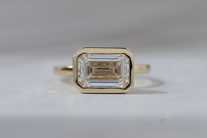 Emerald-Cut Solitaire Diamond Ring - 3D Model 3D print model