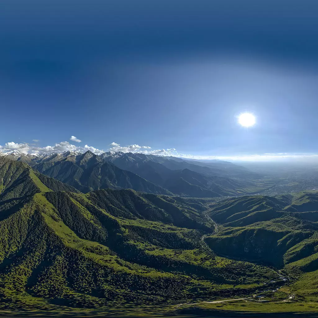 HDR - Kazachka river and mountains Texture_0
