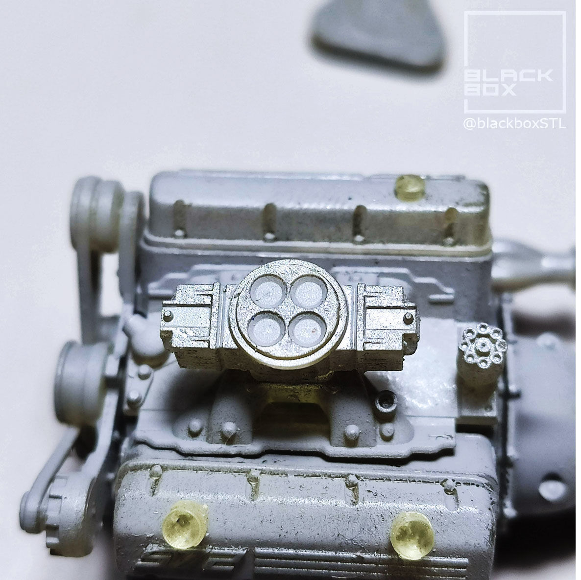 572 ENGINE 1-24th for modelkits and diecast 3D print model_6