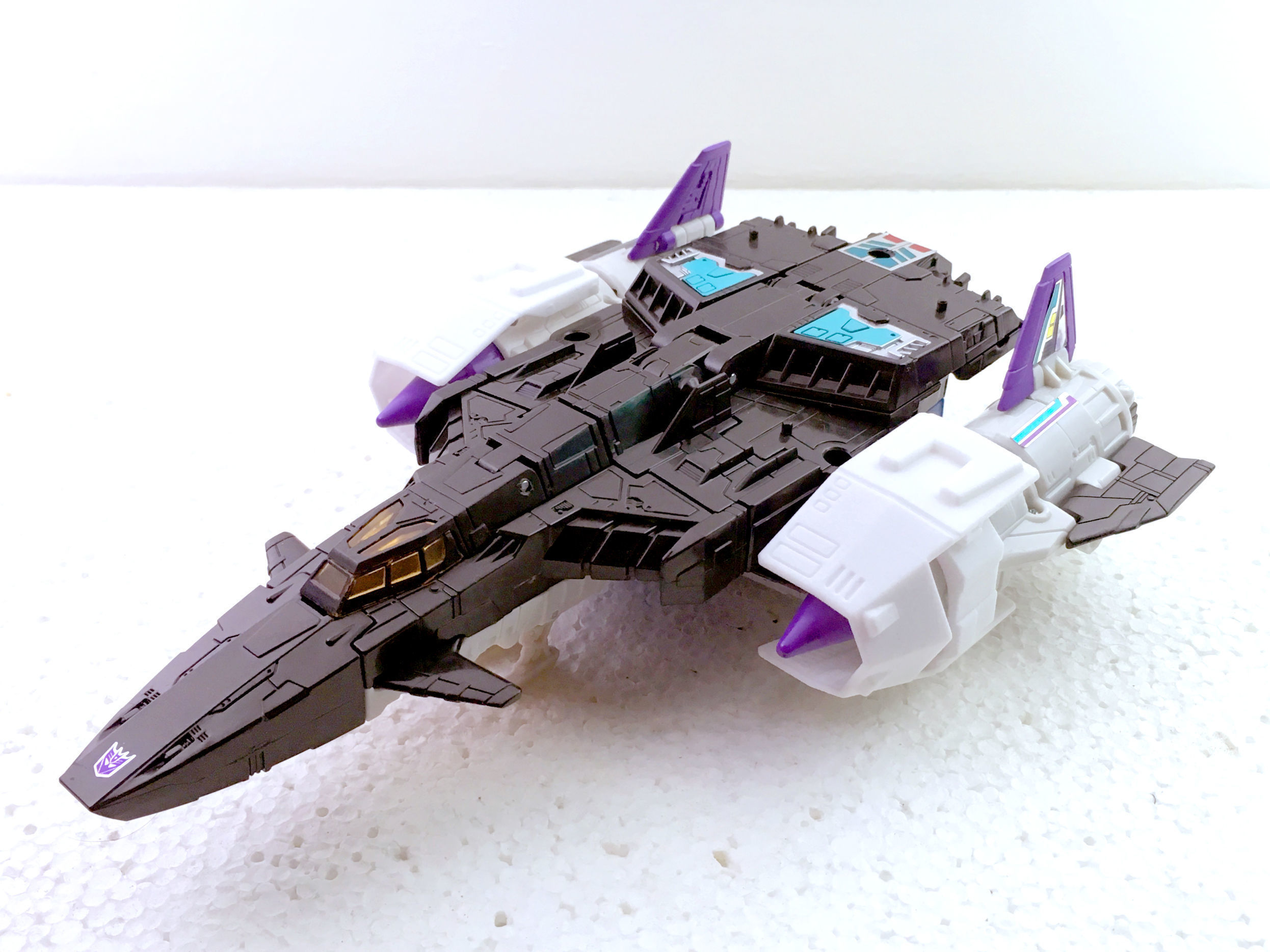 Shoulder and Forearm Covers for TR Leader Overlord 3D print model_6