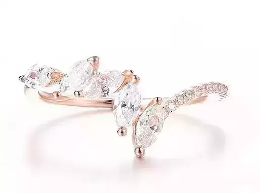 Marquis and Round diamonds wedding band