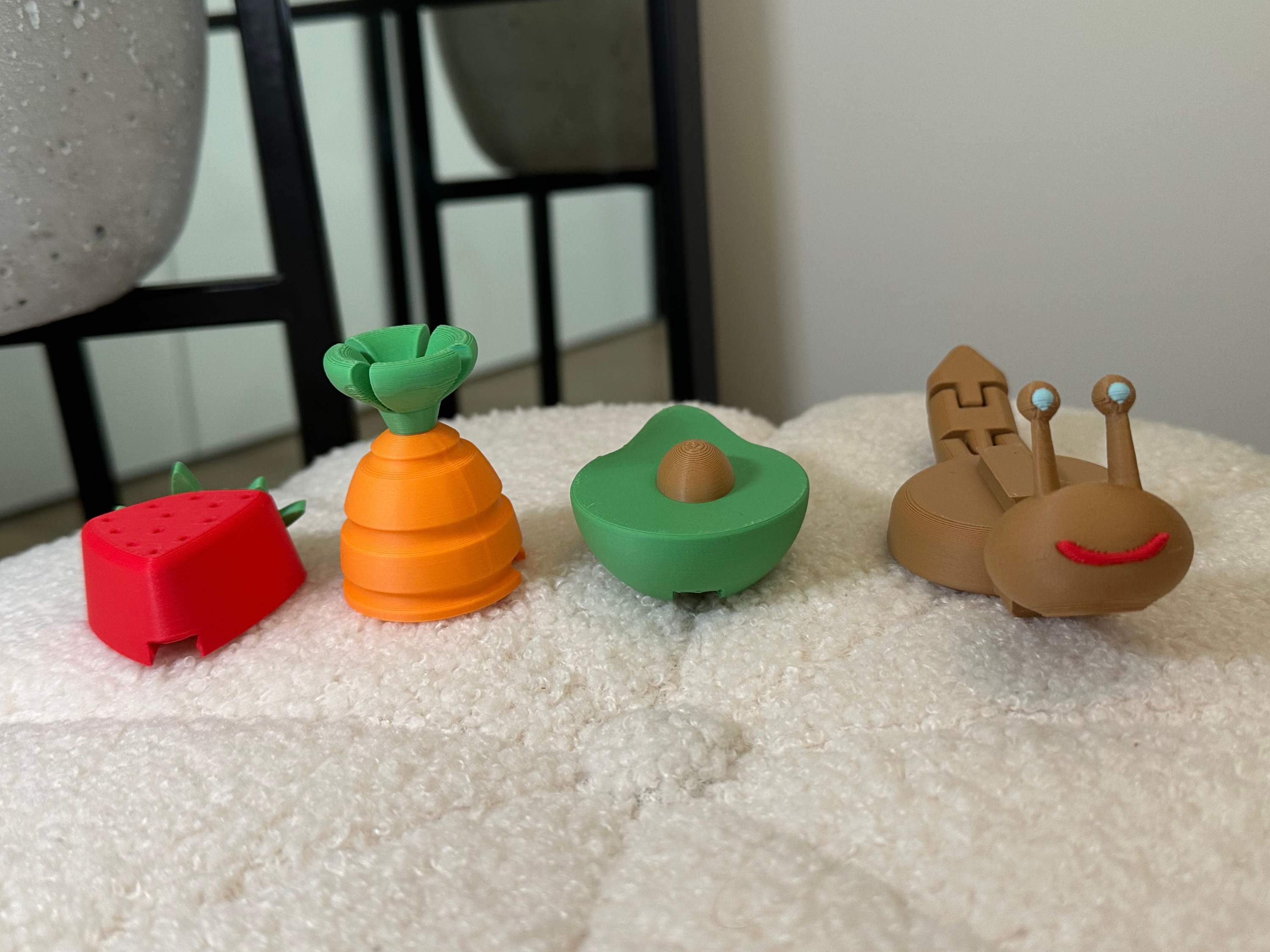 Flexi snail toy with changeable covers  3D print model_1