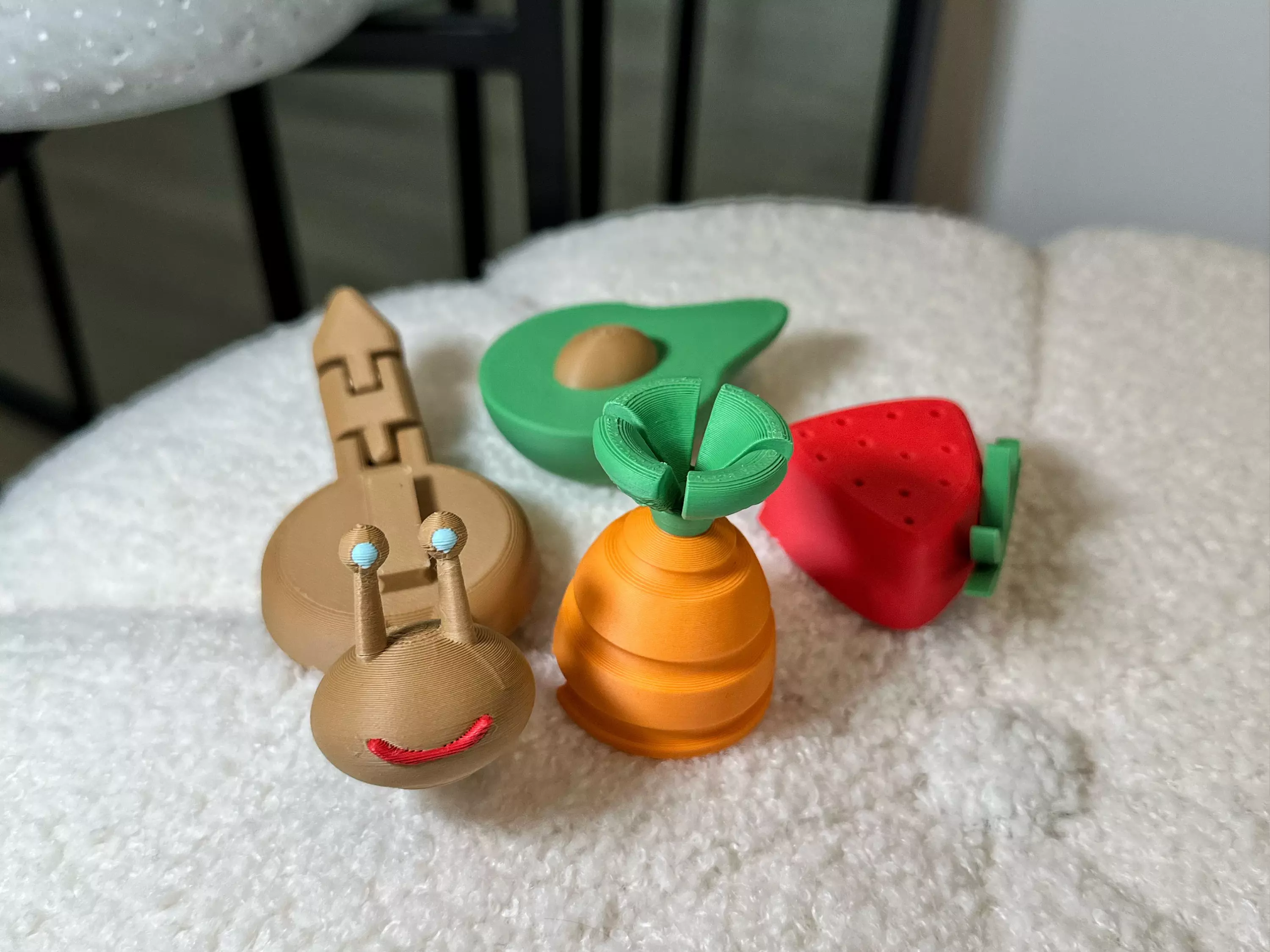 Flexi snail toy with changeable covers  3D print model_0