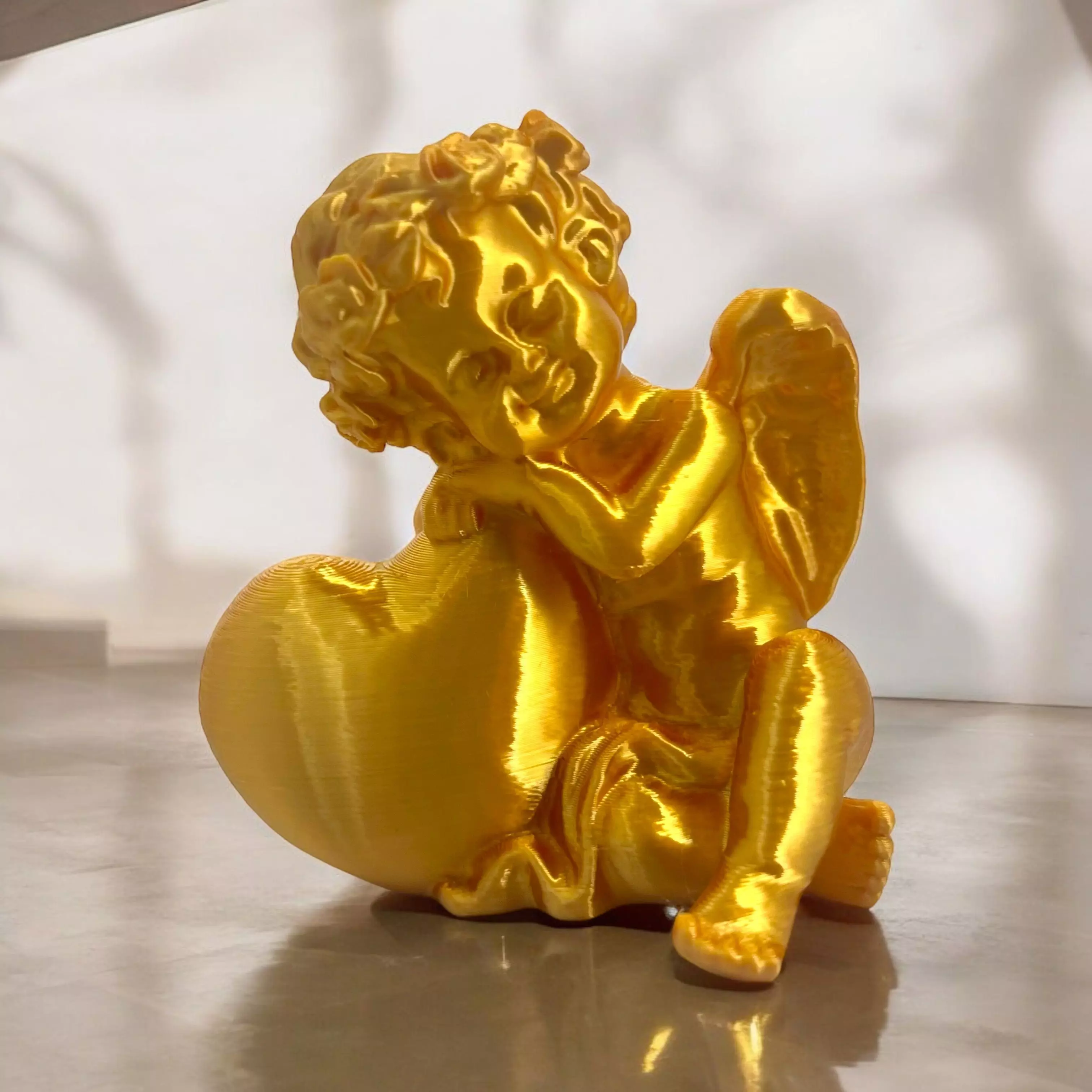 Angel loves her heart 3D print model_0