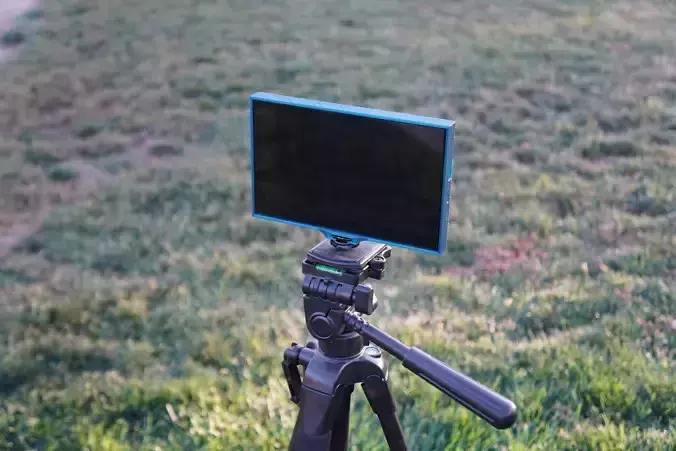 7 inch screen case with horseshoe mount