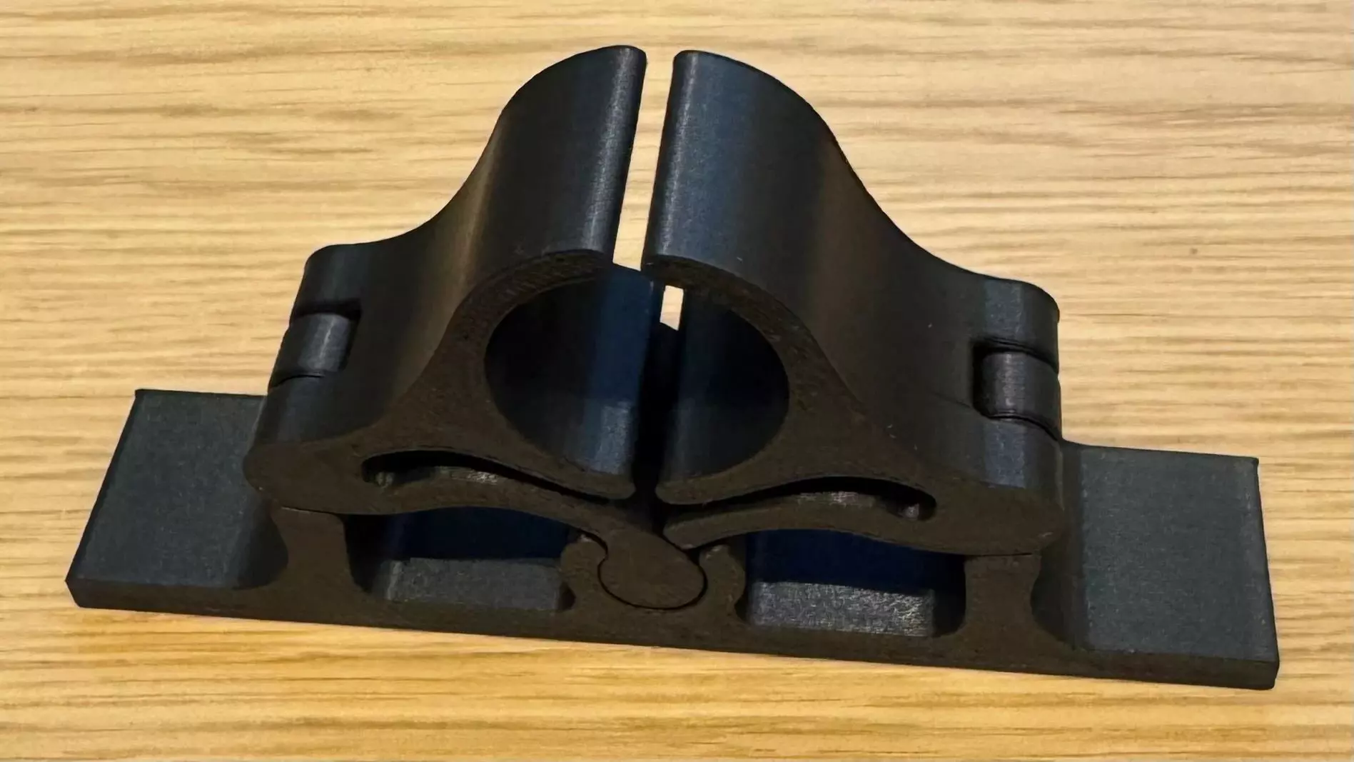 Broom Bracket 3D print model_0