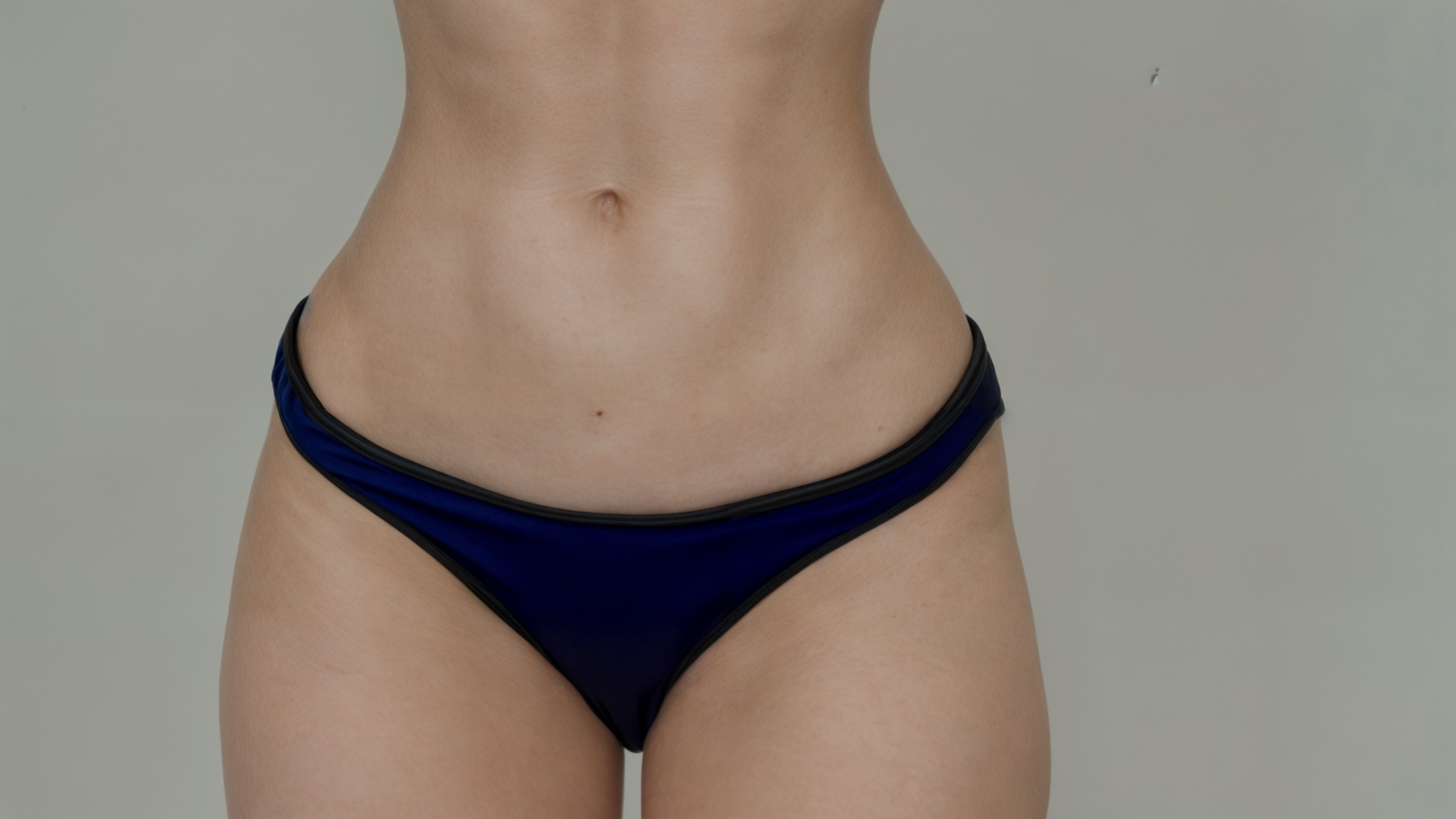 Stylish Modern Woman Low-poly 3D model_2