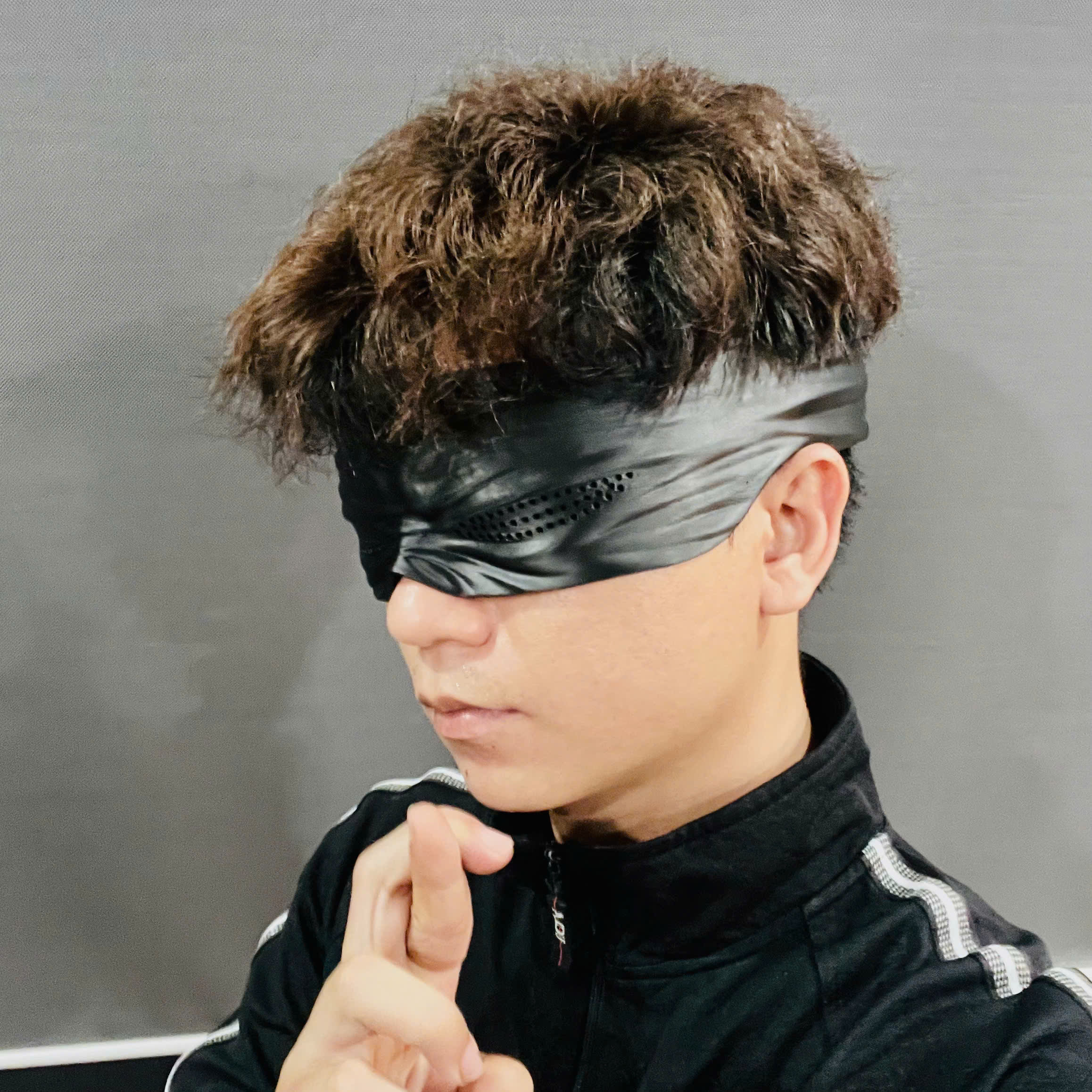 Gojo Saturo Eye Mask - jujutsu Kaisen Cosplay 3D print model_3