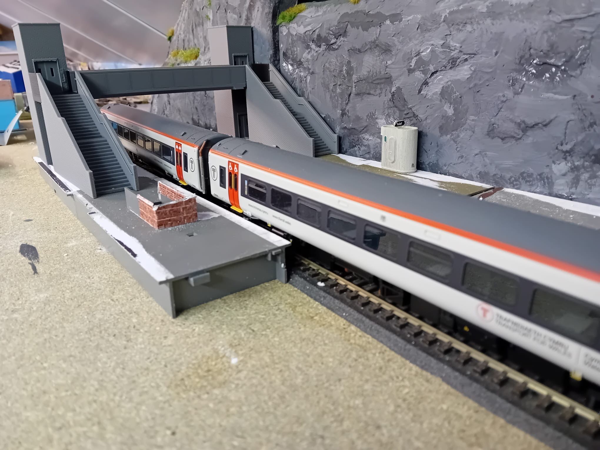 Model Railway Station Platform Footbridge with Lifts Modular 3D print model_4