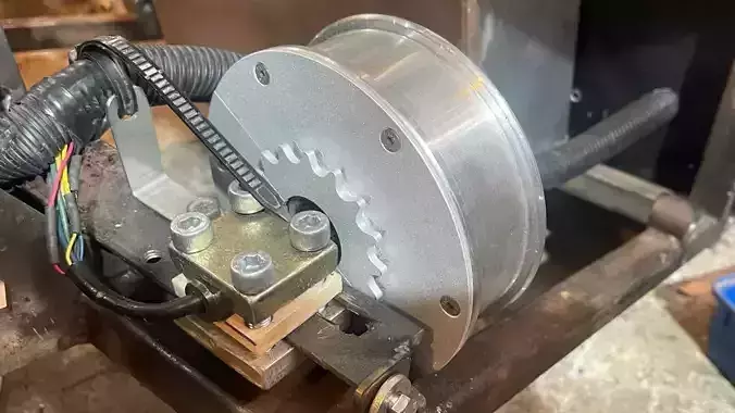 Hoverboard sprocket adaptor for bicycle chain