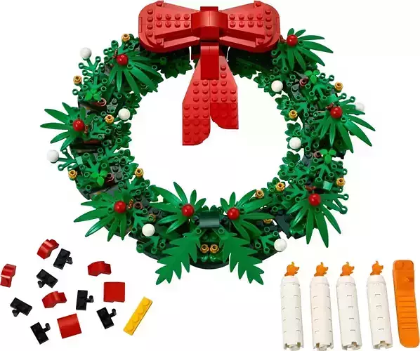 PixelBricks3D - Lego Christmas Wreath  3D print model
